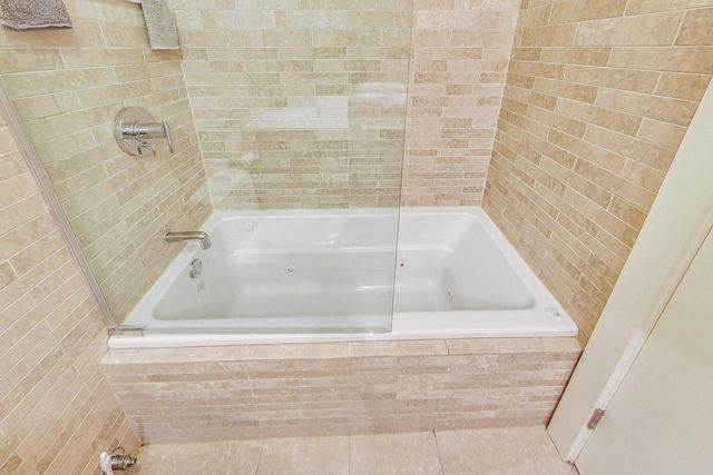 $3,300,000 | 505 North Lake Shore Drive, Unit 5106510751085109, Chicago, IL 60611