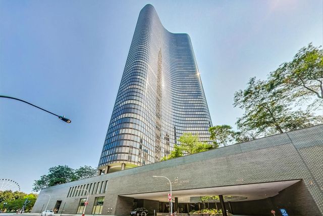 $3,300,000 | 505 North Lake Shore Drive, Unit 5106510751085109, Chicago, IL 60611