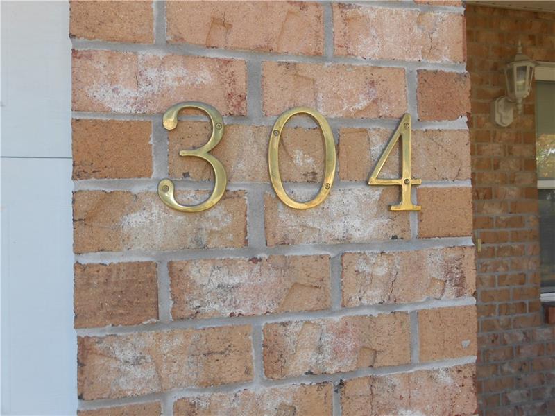 304 3rd Street Butler, PA 16001 - Photo 3 of 20 Unit 304