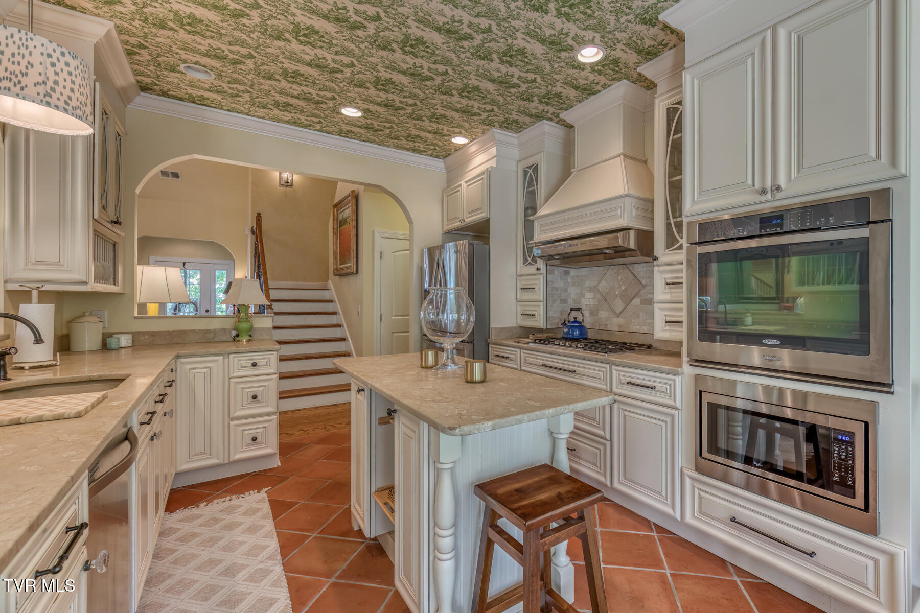 2416 Edinburgh Channel Road Kingsport, TN 37664 - Photo 15 of 52 Edinburgh Photo 15