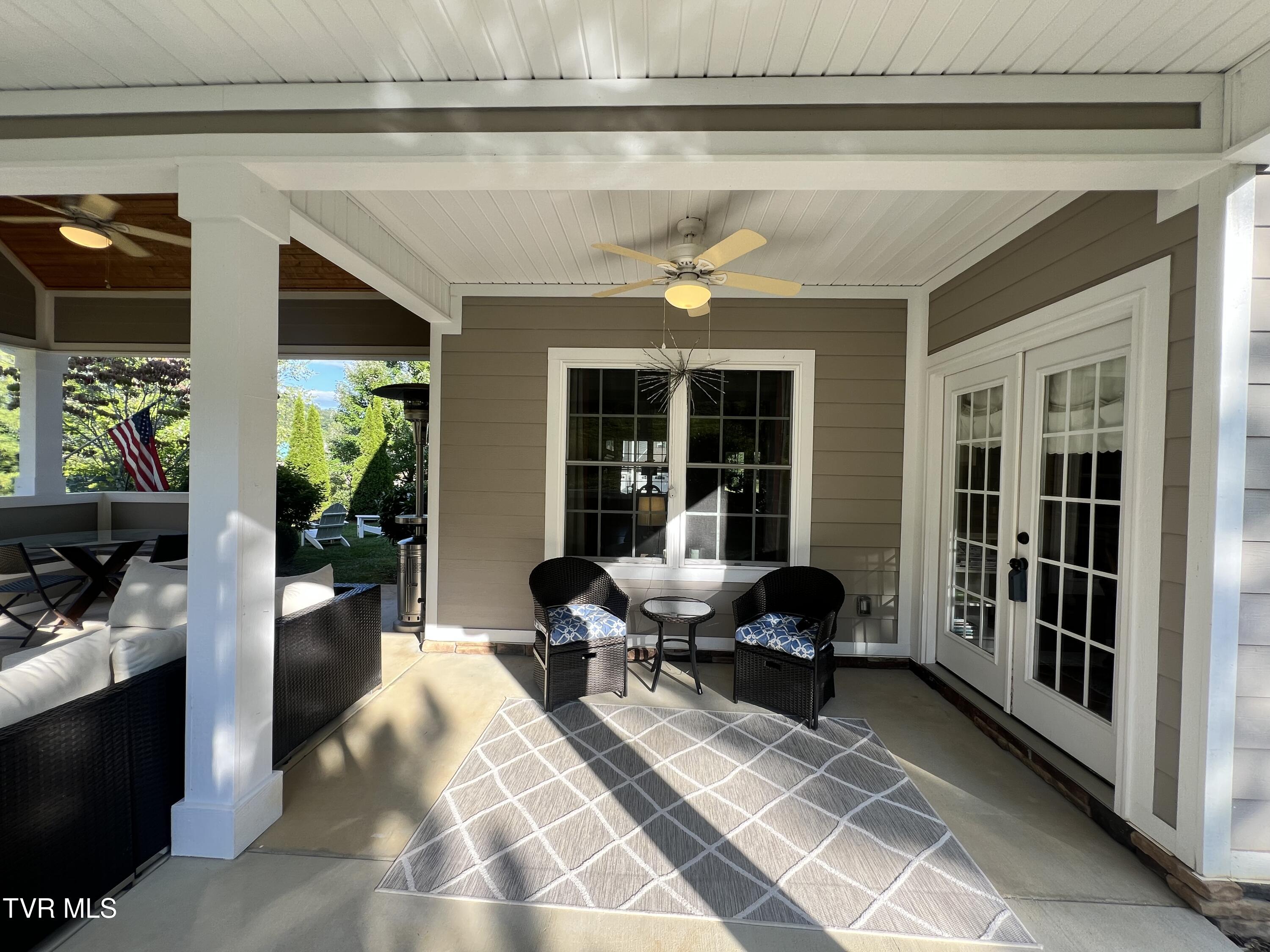 2416 Edinburgh Channel Road Kingsport, TN 37664 - Photo 45 of 52 Outdoor 4