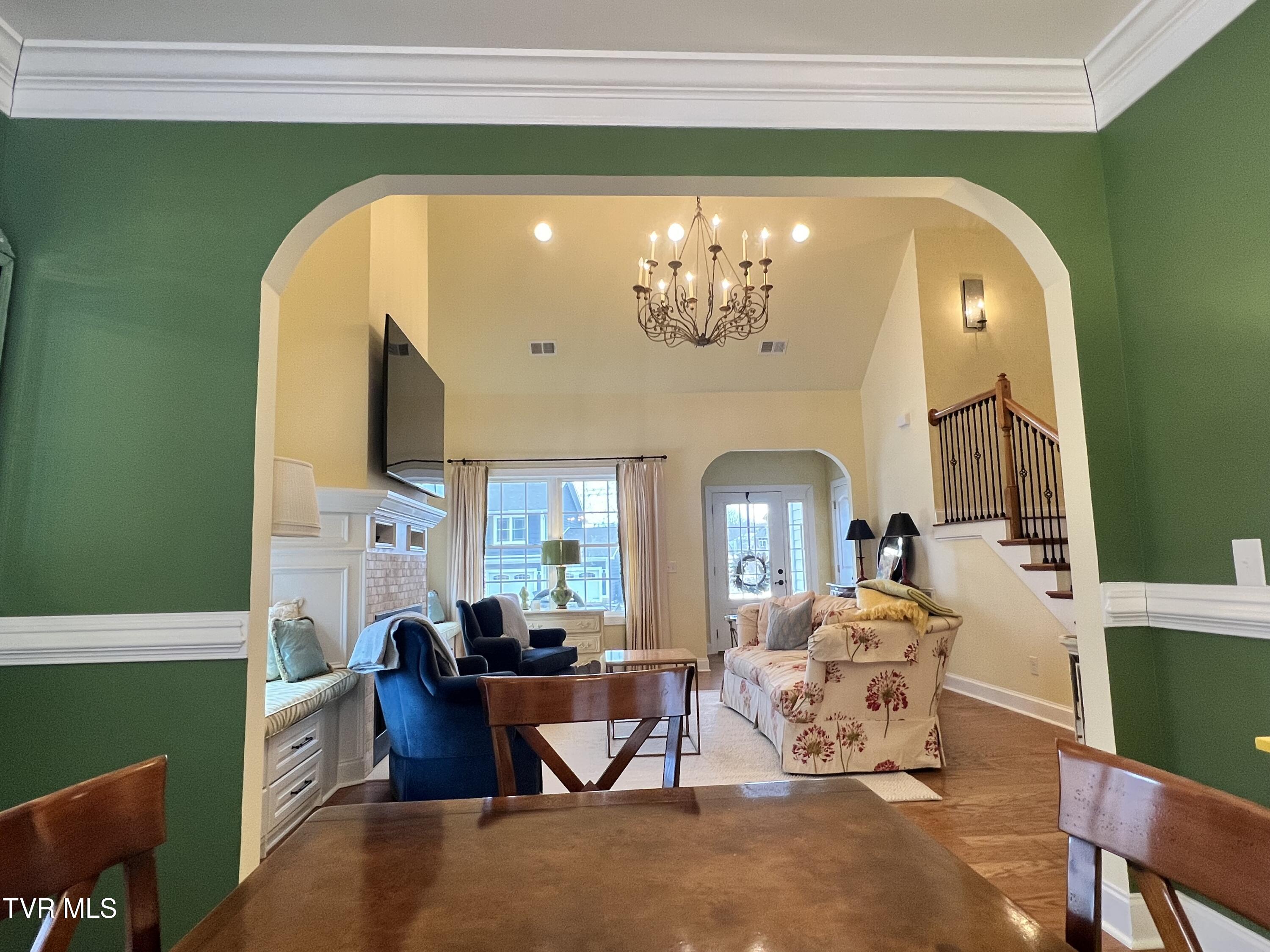 2416 Edinburgh Channel Road Kingsport, TN 37664 - Photo 10 of 60 Edin Dining9