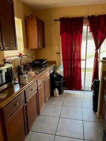 $1,650 | 12134 Westwold Drive, Tomball, TX 77377