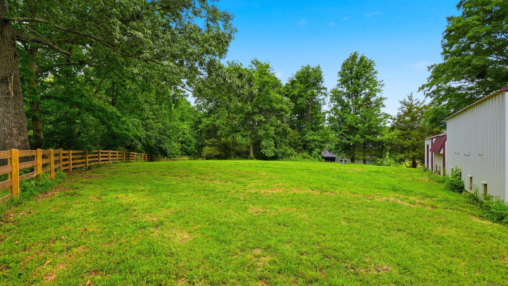 157 Lena Loop Burns, TN 37029 - Photo 35 of 72