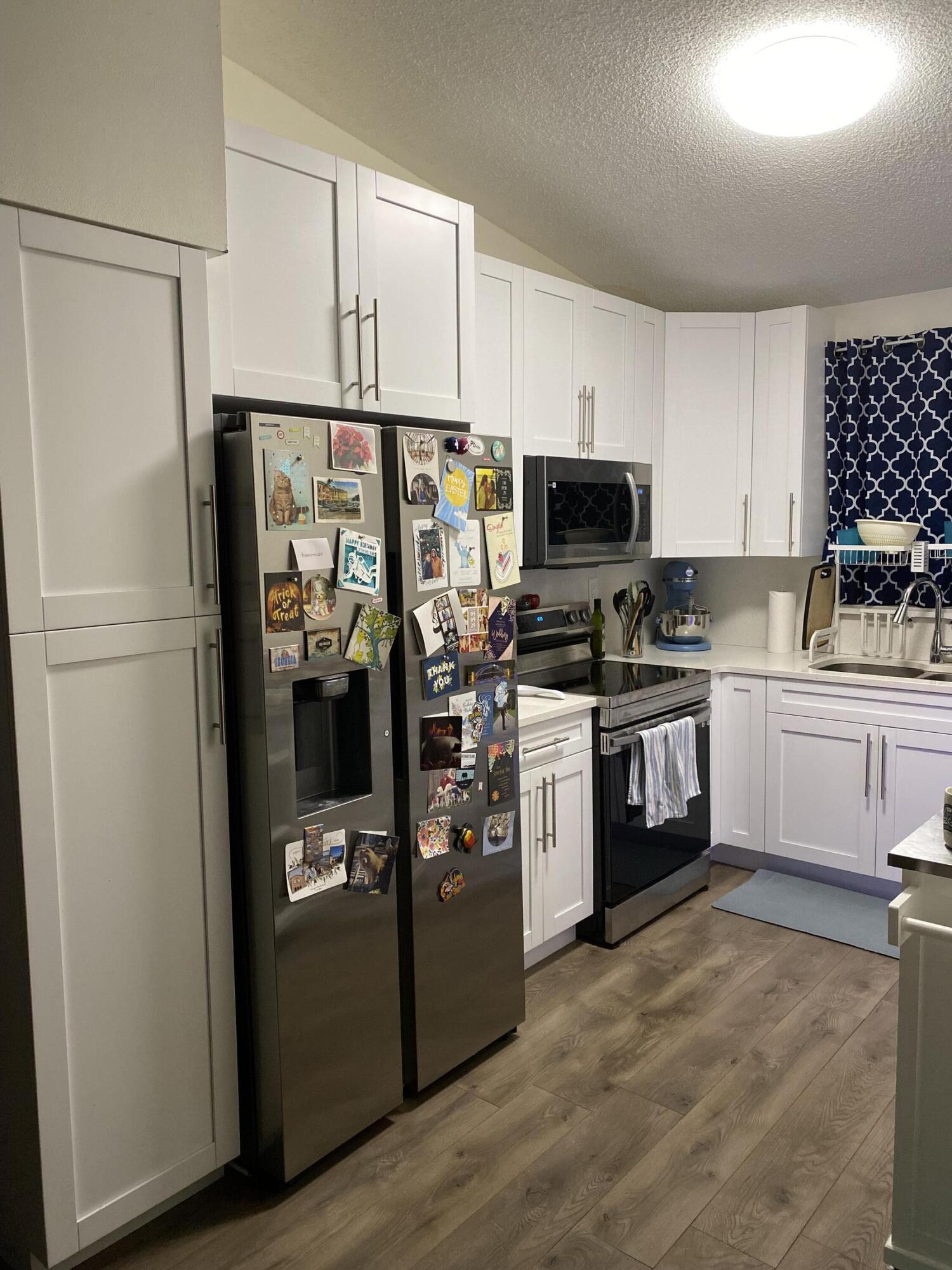 2900 Olivewood Terrace, Unit 2060 Boca Raton, FL 33431 - Photo 5 of 12 Kitchen