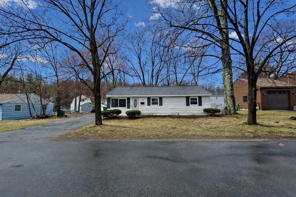 36 Candice Street Clinton, MA 01510 - Photo 10 of 11