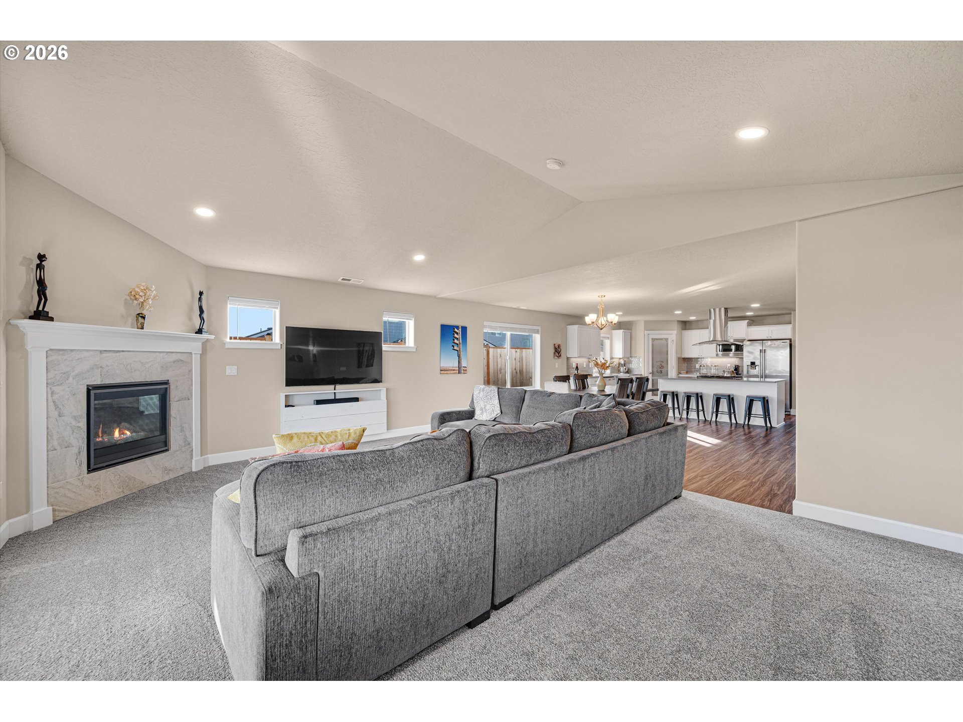 475 South 10th Street Monroe, OR 97456 - Photo 18 of 46 Living Room