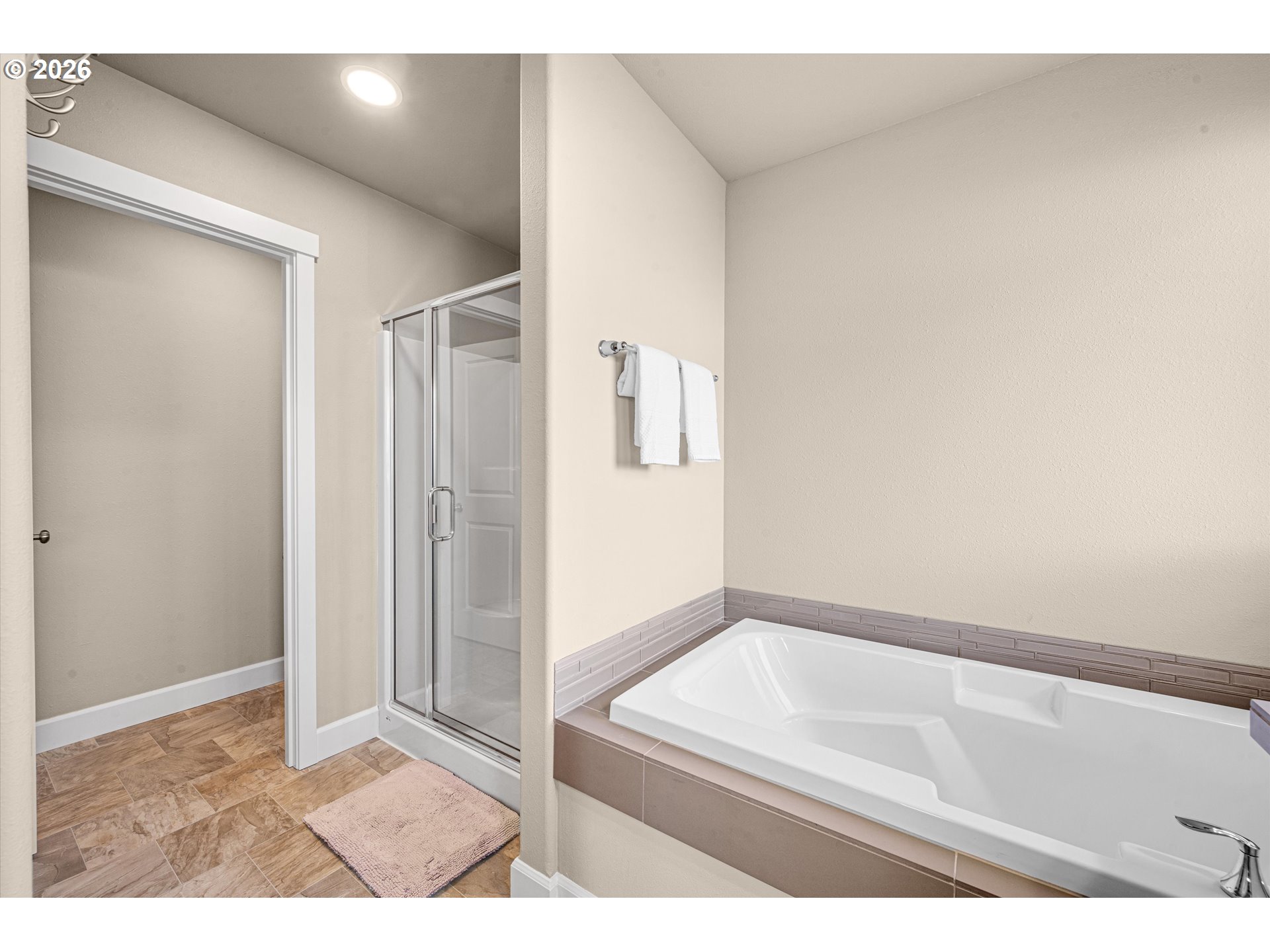 475 South 10th Street Monroe, OR 97456 - Photo 29 of 46 Attached Bathroom #1