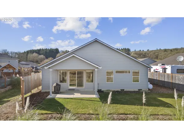 $499,900 | 475 South 10th Street, Monroe, OR 97456