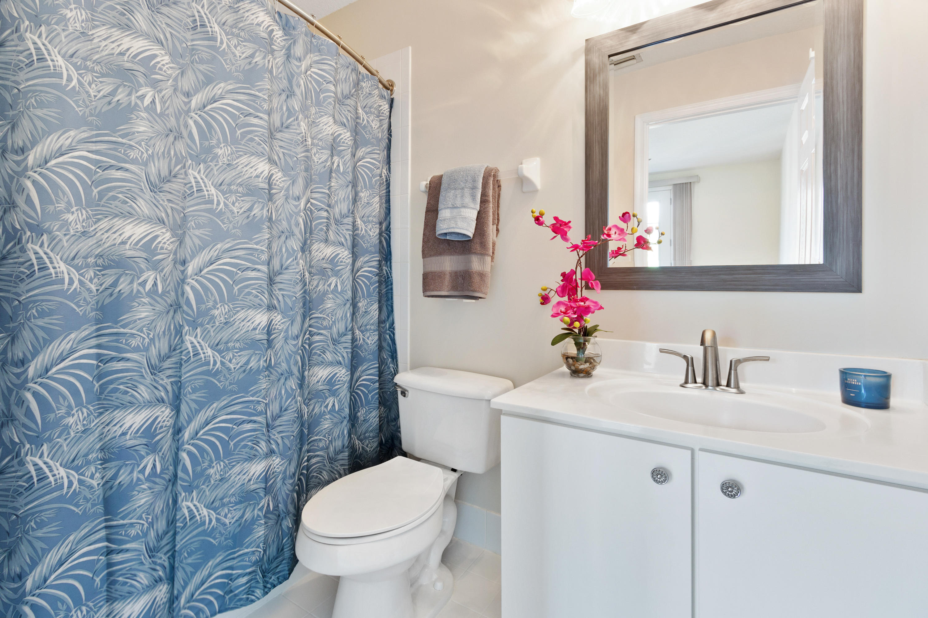 1101 Beach Road, Unit B Palm Beach Shores, FL 33404 - Photo 13 of 20 013-1101BeachRdB-FL-full