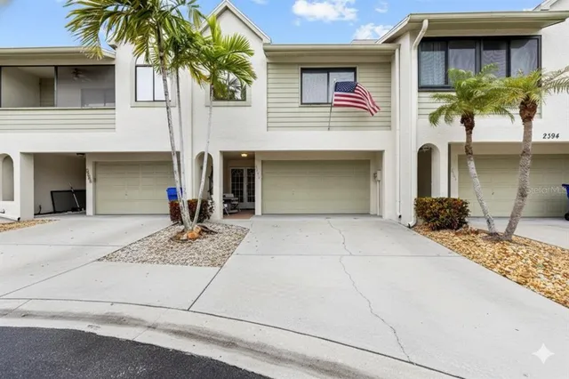 $3,800 | 2392 Hanover Drive, Dunedin, FL 34698