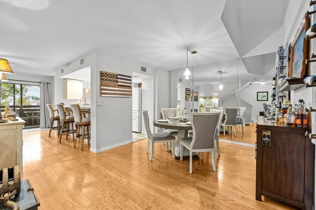 $3,800 | 2392 Hanover Drive, Dunedin, FL 34698