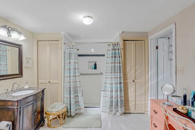 $665,000 | 2360 7 Mile Ferry Road, Clarksville, TN 37040