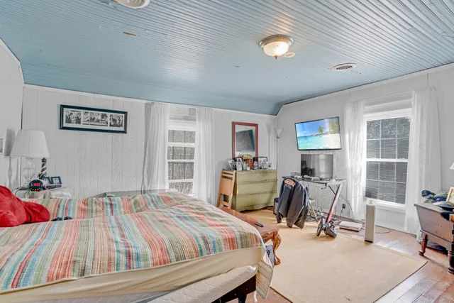 $665,000 | 2360 7 Mile Ferry Road, Clarksville, TN 37040