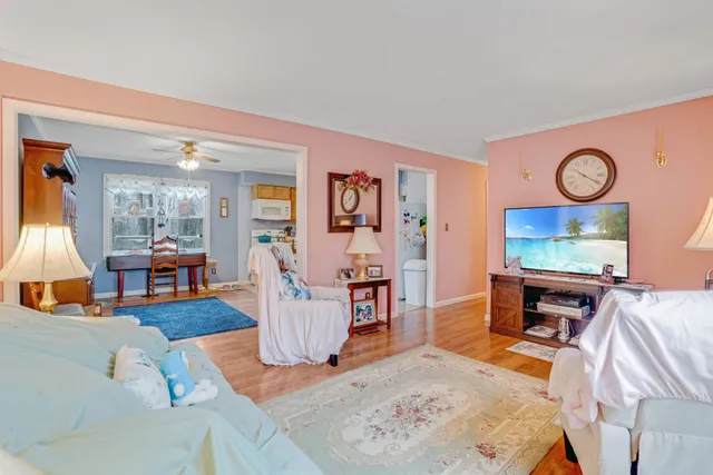 $665,000 | 2360 7 Mile Ferry Road, Clarksville, TN 37040