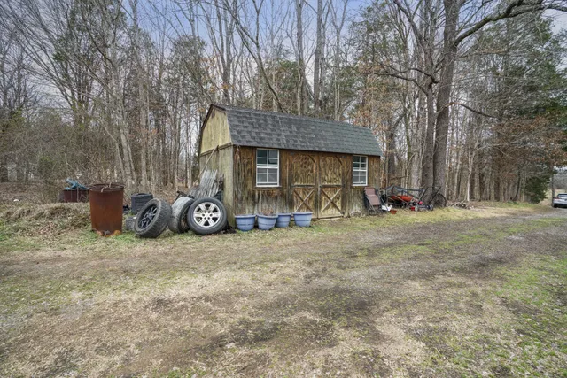 $665,000 | 2360 7 Mile Ferry Road, Clarksville, TN 37040