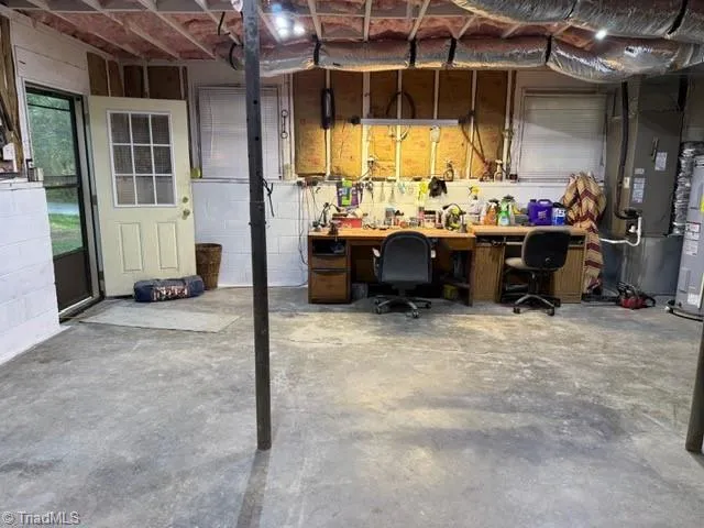 $199,000 | 220 Knollwood Drive, Eden, NC 27288