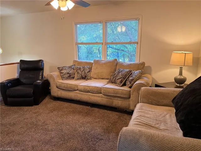 $199,000 | 220 Knollwood Drive, Eden, NC 27288