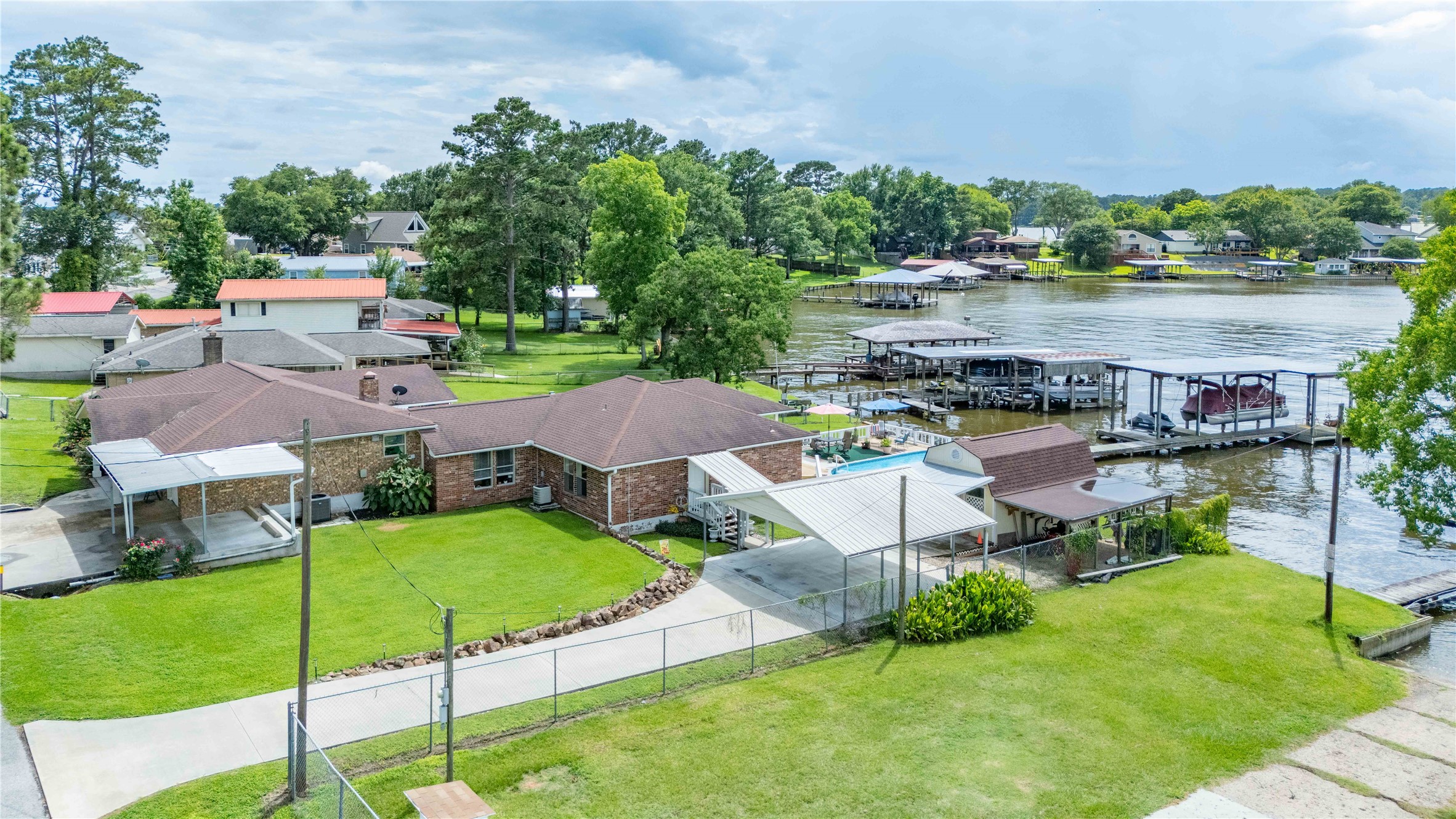 406 Kickapoo Drive Livingston, TX 77351 - Photo 1 of 42