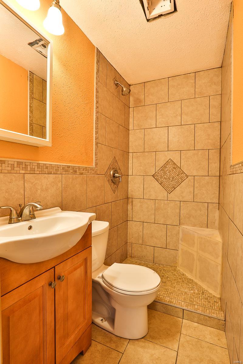 611 Magoffin Road St. Louis, MO 63129 - Photo 13 of 23 Gallery Image 13