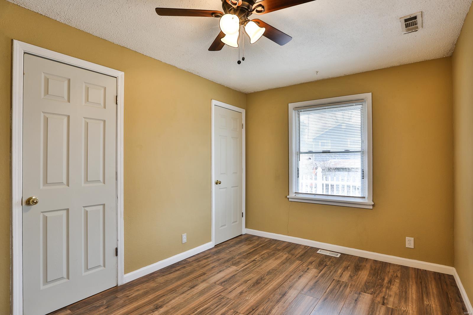 611 Magoffin Road St. Louis, MO 63129 - Photo 15 of 23 Gallery Image 15