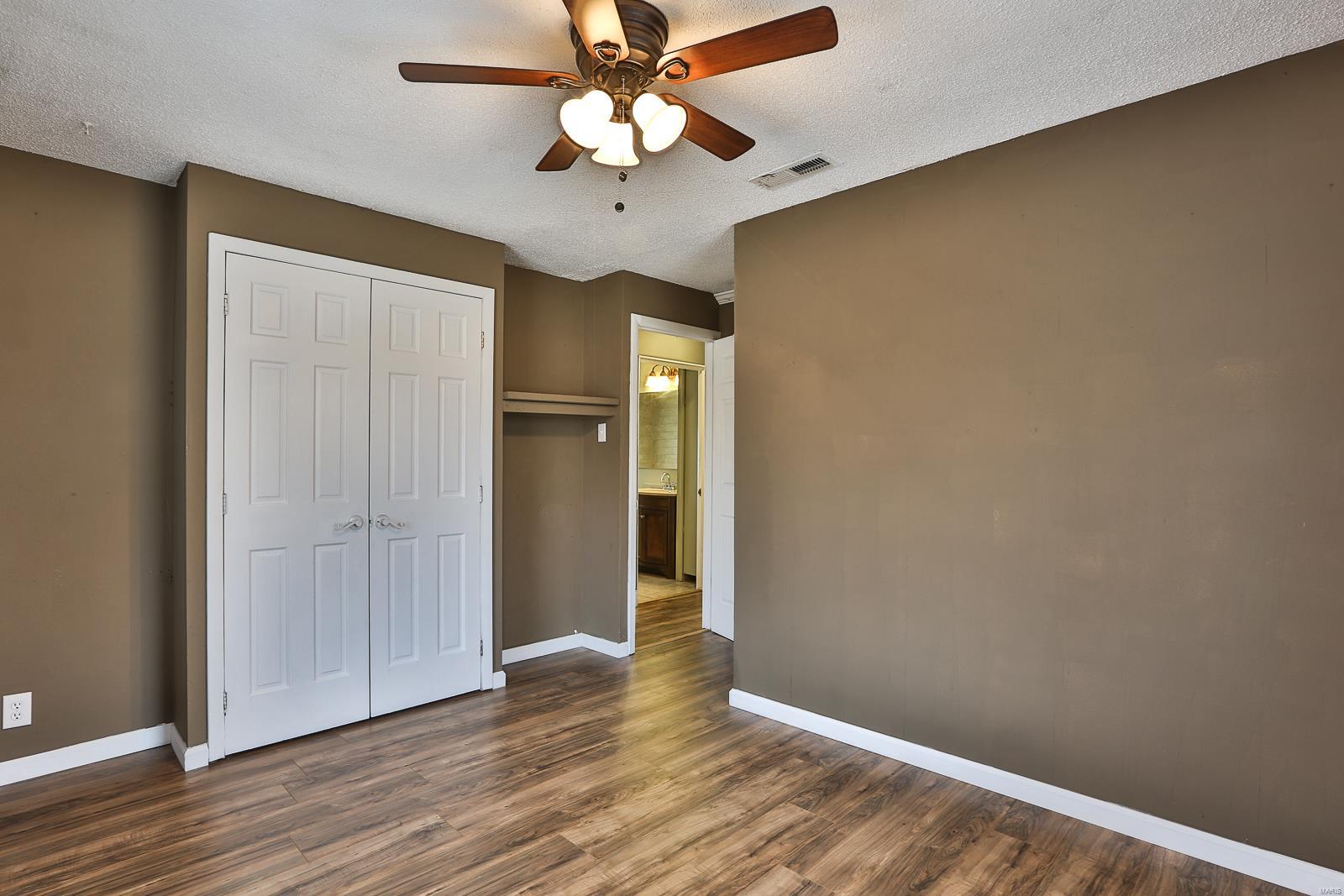 611 Magoffin Road St. Louis, MO 63129 - Photo 17 of 23 Gallery Image 17