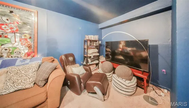 $379,900 | 18211 Deer Run Lane, St. James, MO 65559