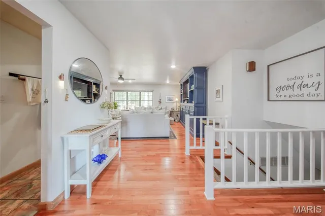 $379,900 | 18211 Deer Run Lane, St. James, MO 65559