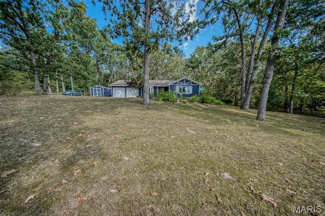 $379,900 | 18211 Deer Run Lane, St. James, MO 65559