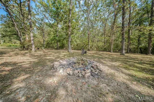 $379,900 | 18211 Deer Run Lane, St. James, MO 65559