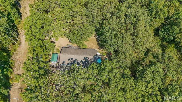 $379,900 | 18211 Deer Run Lane, St. James, MO 65559