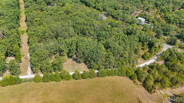 $379,900 | 18211 Deer Run Lane, St. James, MO 65559