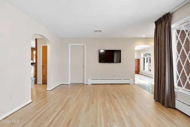 $450,000 | 50 Moreland Avenue, Albany, NY 12203