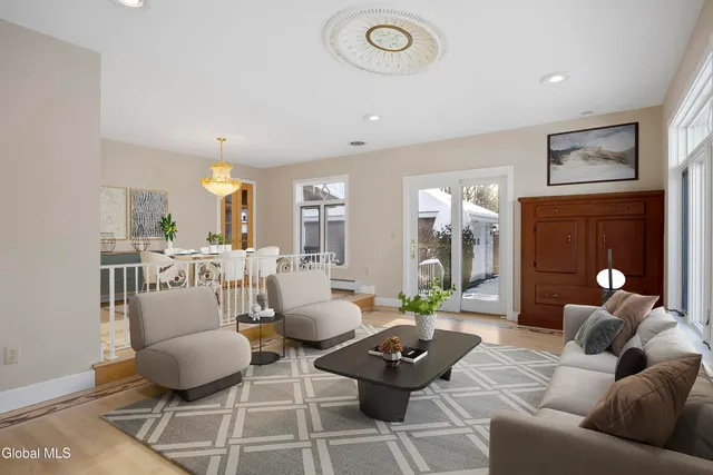 $450,000 | 50 Moreland Avenue, Albany, NY 12203