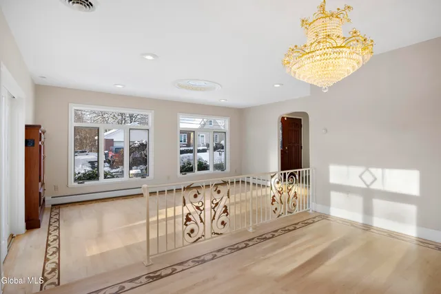 $450,000 | 50 Moreland Avenue, Albany, NY 12203