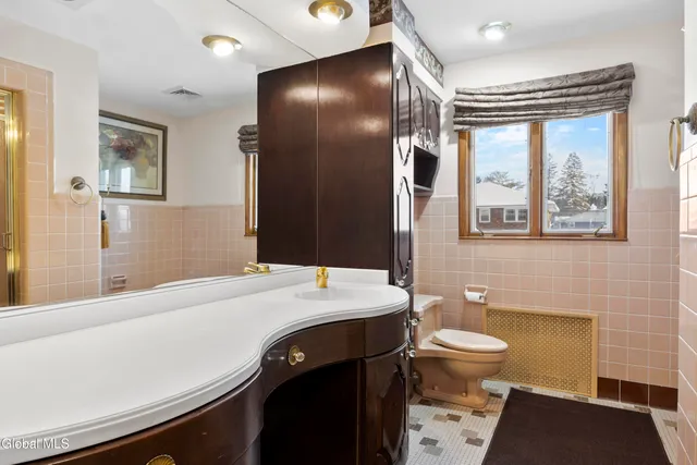 $410,000 | 50 Moreland Avenue, Albany, NY 12203