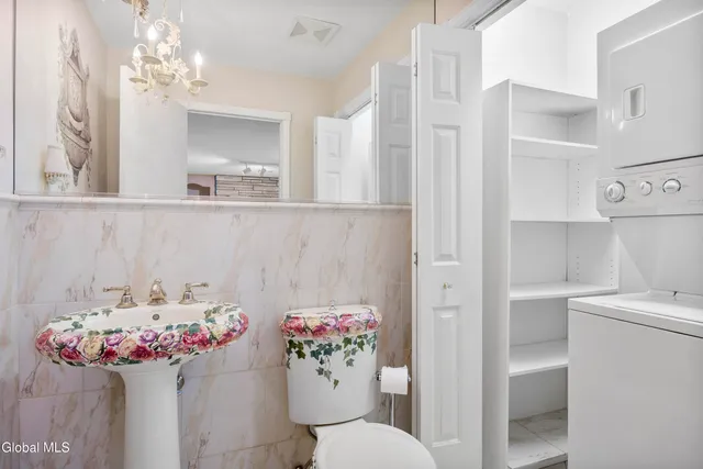 $450,000 | 50 Moreland Avenue, Albany, NY 12203