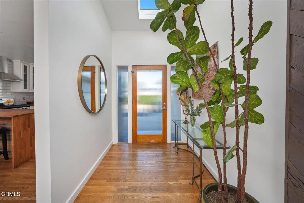 2627 Range Road Los Angeles, CA 90065 - Photo 3 of 50 11-Entry