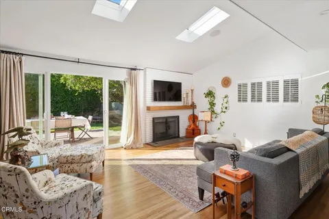 $1,395,000 | 2627 Range Road, Los Angeles, CA 90065