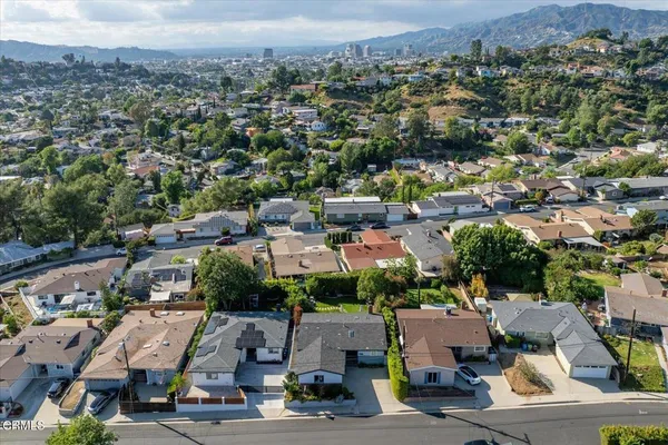 $1,395,000 | 2627 Range Road, Los Angeles, CA 90065