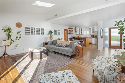 $1,395,000 | 2627 Range Road, Los Angeles, CA 90065