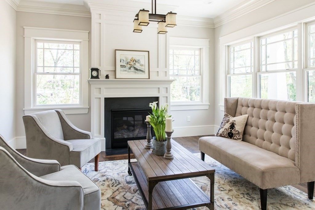 16 College Road Wellesley, MA 02482 - Photo 3 of 25 Gallery Image 3