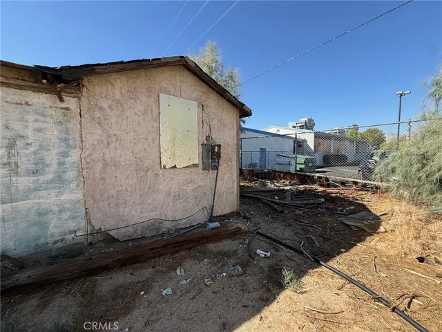 a picture of a outdoor space