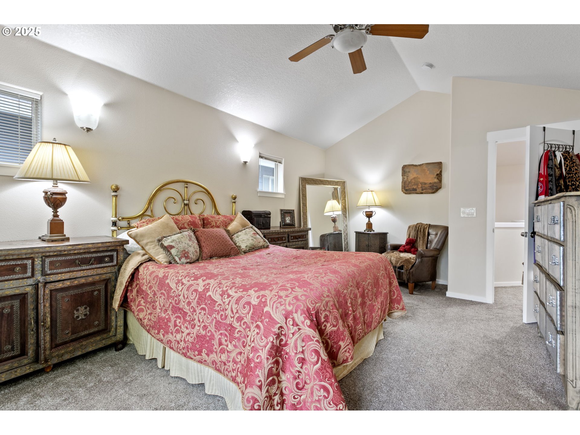 4290 Southwest Highgate Terrace Beaverton, OR 97078 - Photo 17 of 32