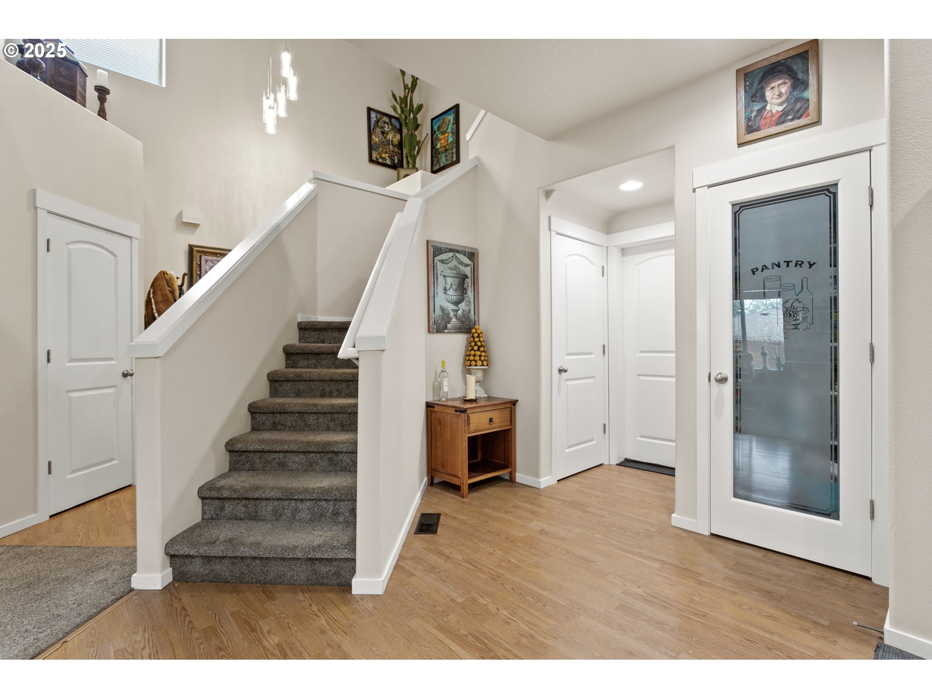 4290 Southwest Highgate Terrace Beaverton, OR 97078 - Photo 4 of 32