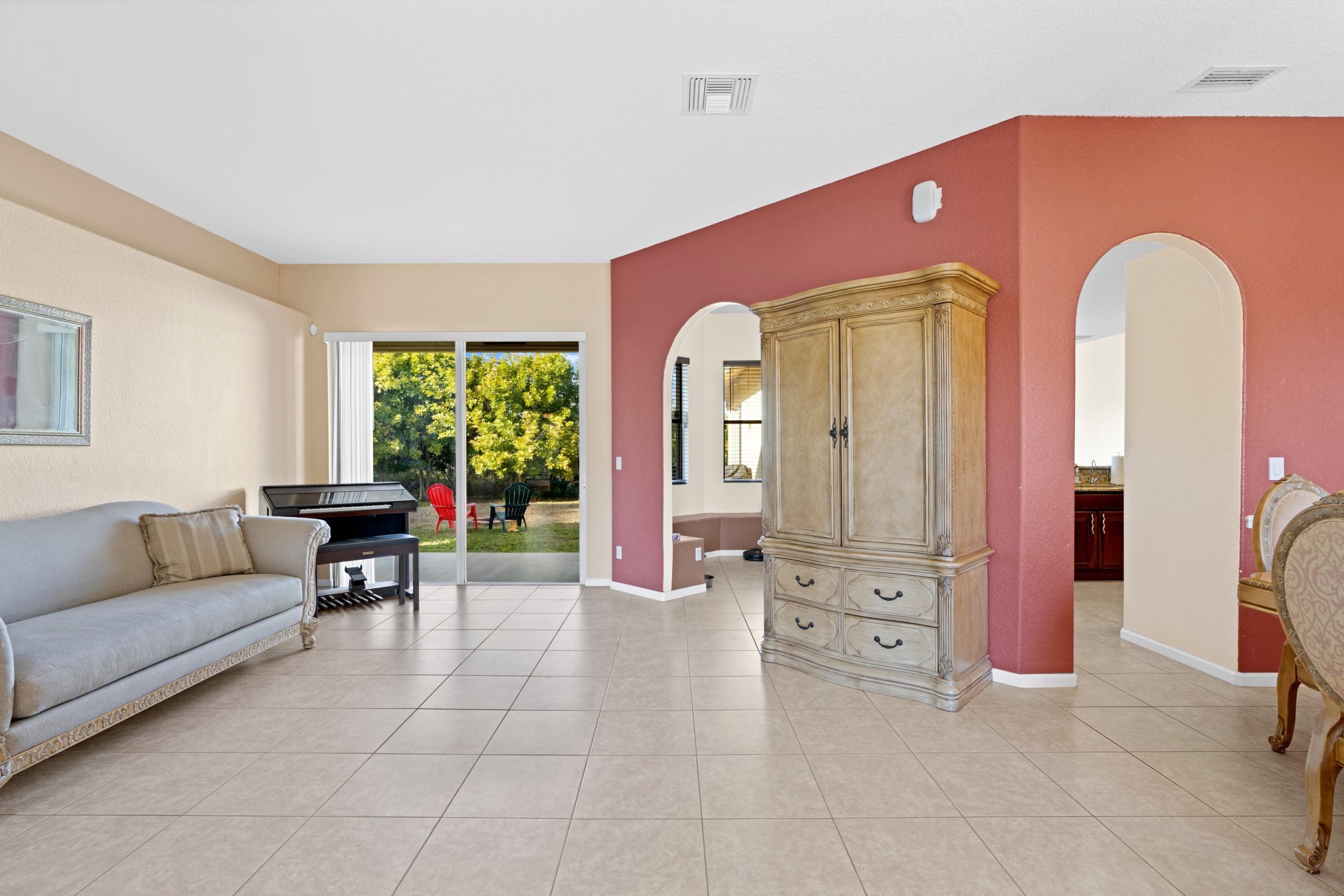 18813 41st Road North The Acreage, FL 33470 - Photo 11 of 36 DSC02329.jpg-SMALL