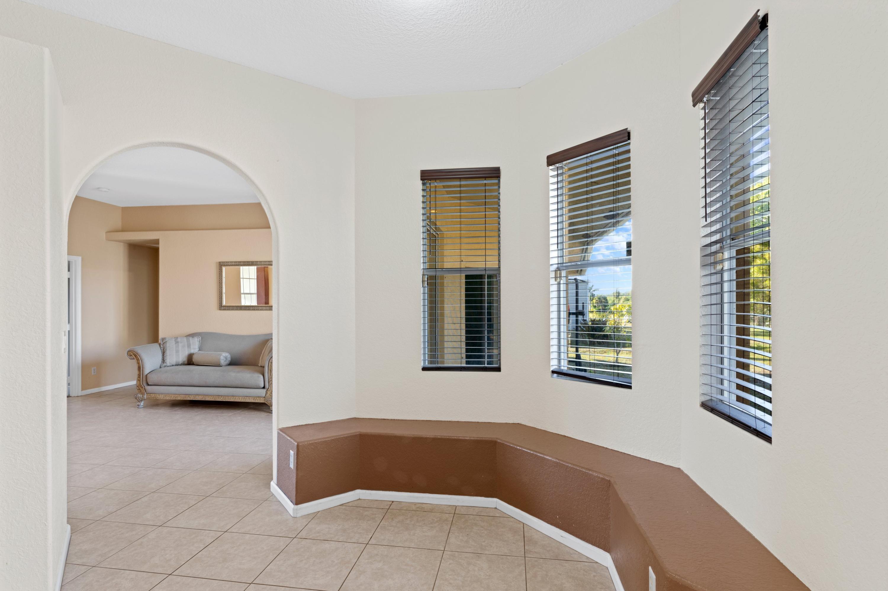 18813 41st Road North The Acreage, FL 33470 - Photo 14 of 36 DSC02379.jpg-SMALL