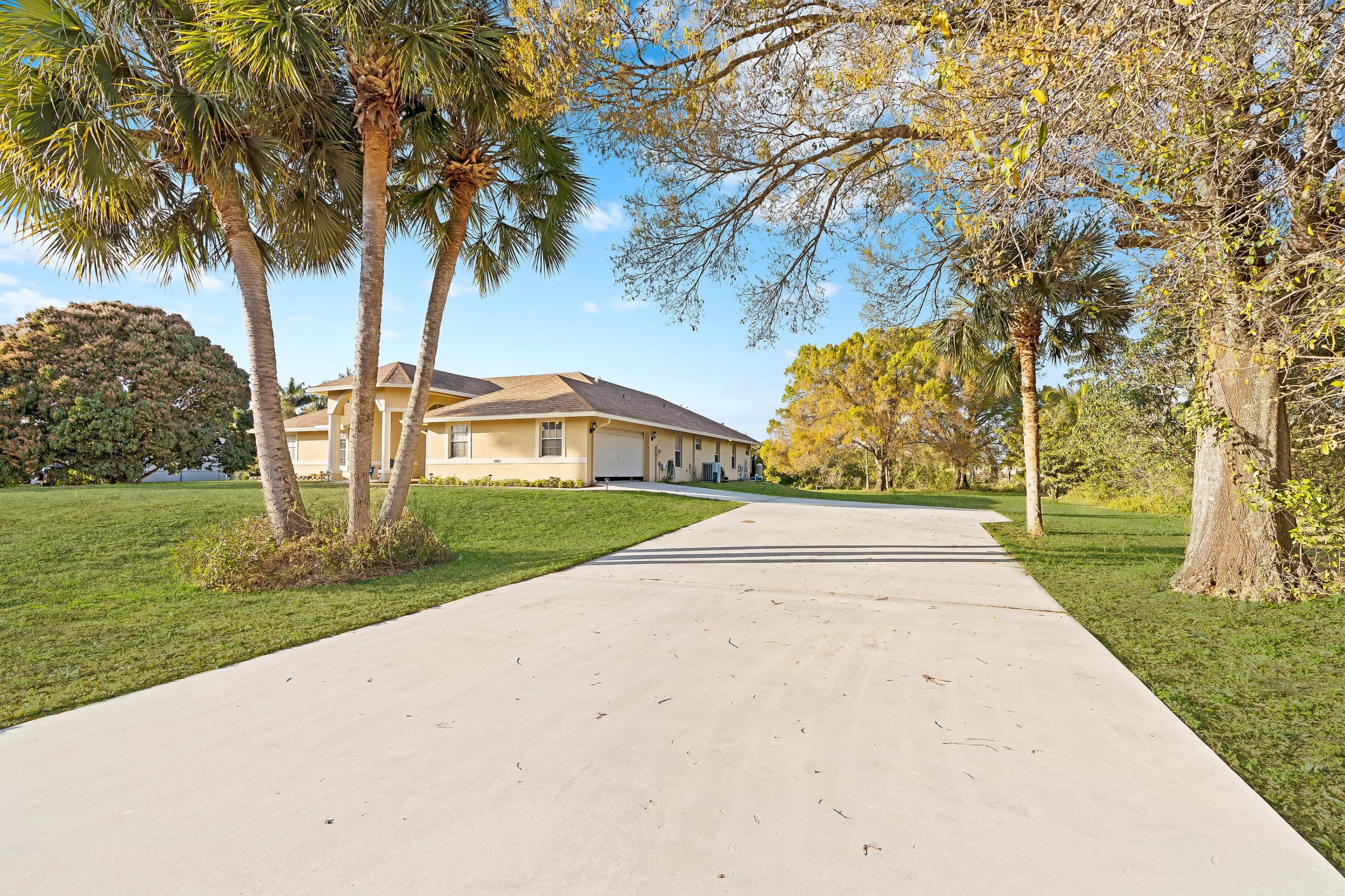 18813 41st Road North The Acreage, FL 33470 - Photo 22 of 36 DSC02446.jpg-SMALL