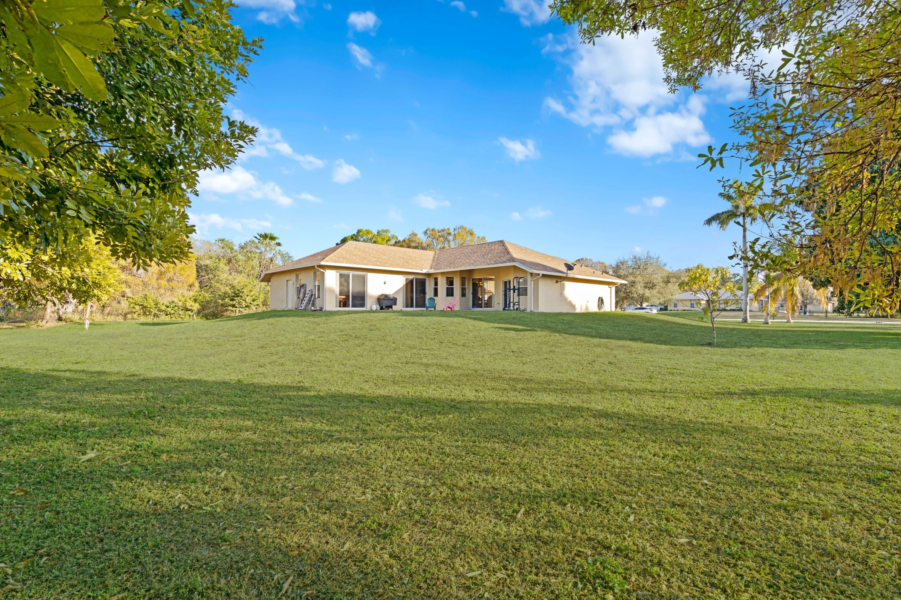 18813 41st Road North The Acreage, FL 33470 - Photo 29 of 36 DSC02413.jpg-SMALL