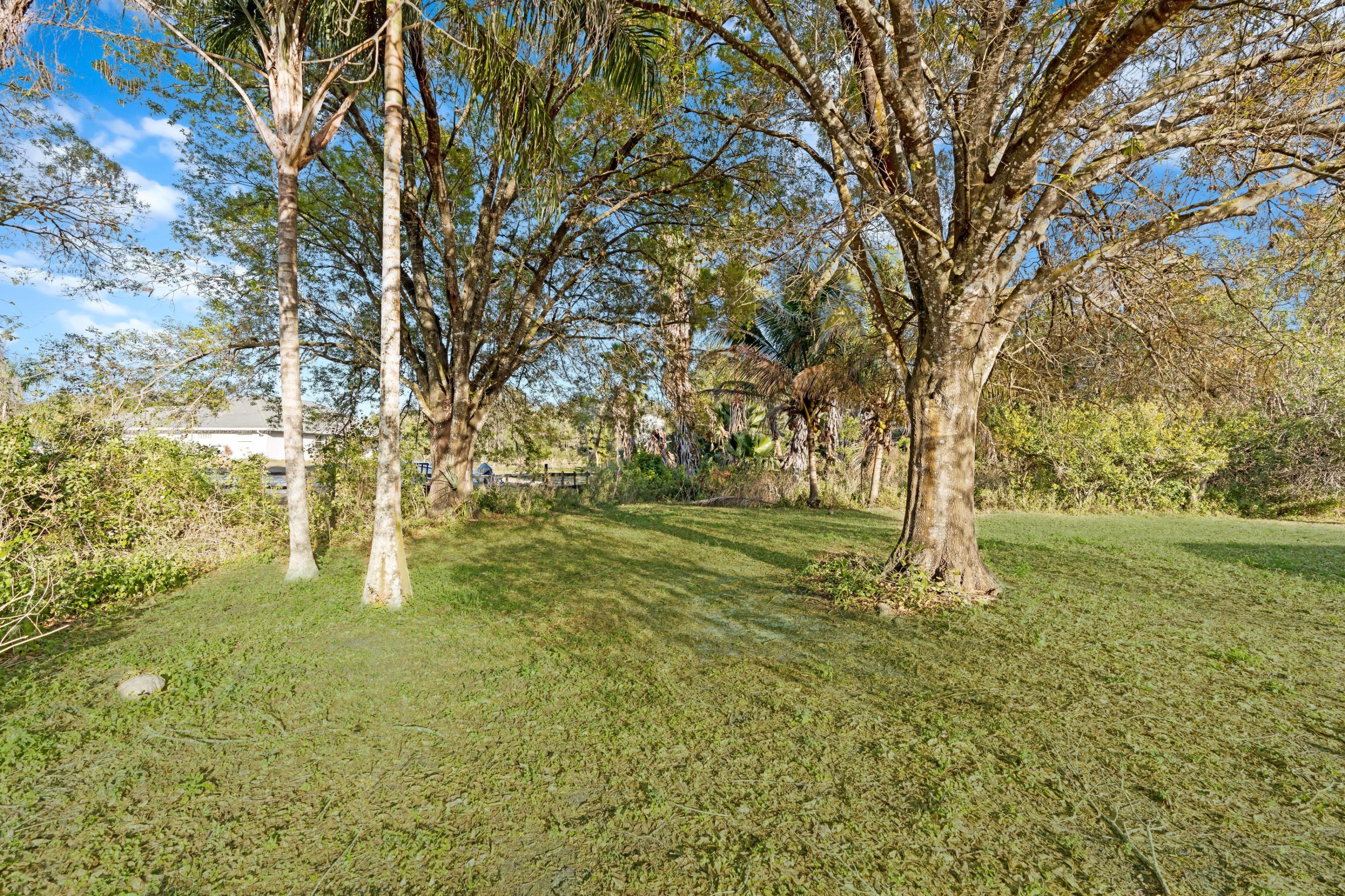18813 41st Road North The Acreage, FL 33470 - Photo 4 of 36 DSC02421.jpg-SMALL